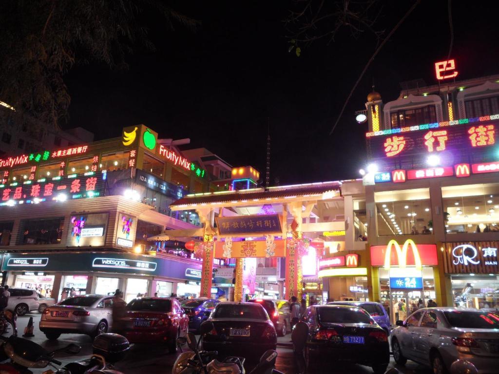 Sanya Hairulan Hotel Exterior foto